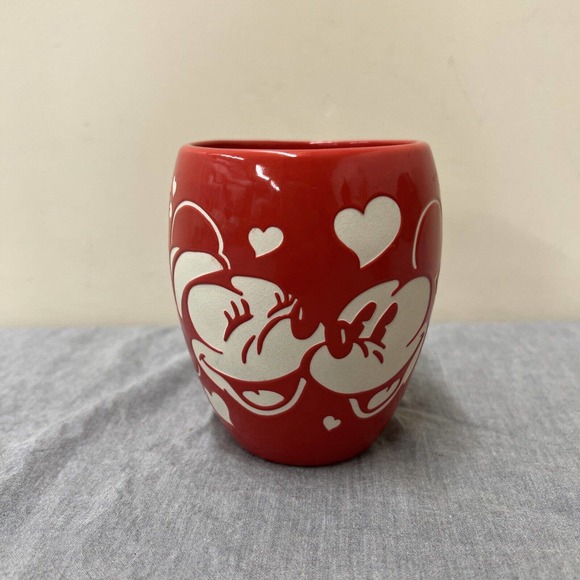 NEW Disney Valentine Mickey and Minnie Heart Love Coffee Tea Mug FS BnftsCharity - Picture 1 of 9